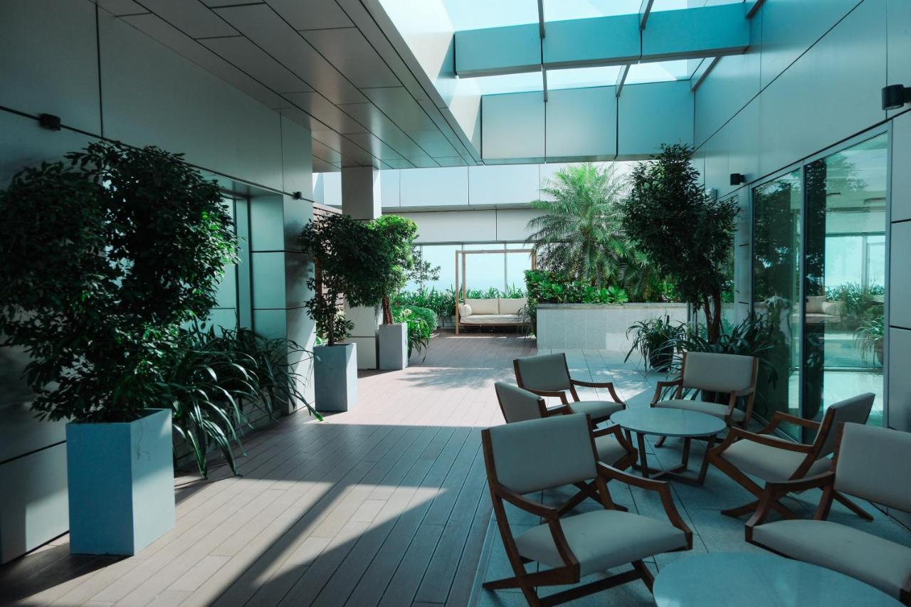 Brand New Water Front Luxury Cinnamon Suites Apartment In Heart Of Colombo City Buitenkant foto